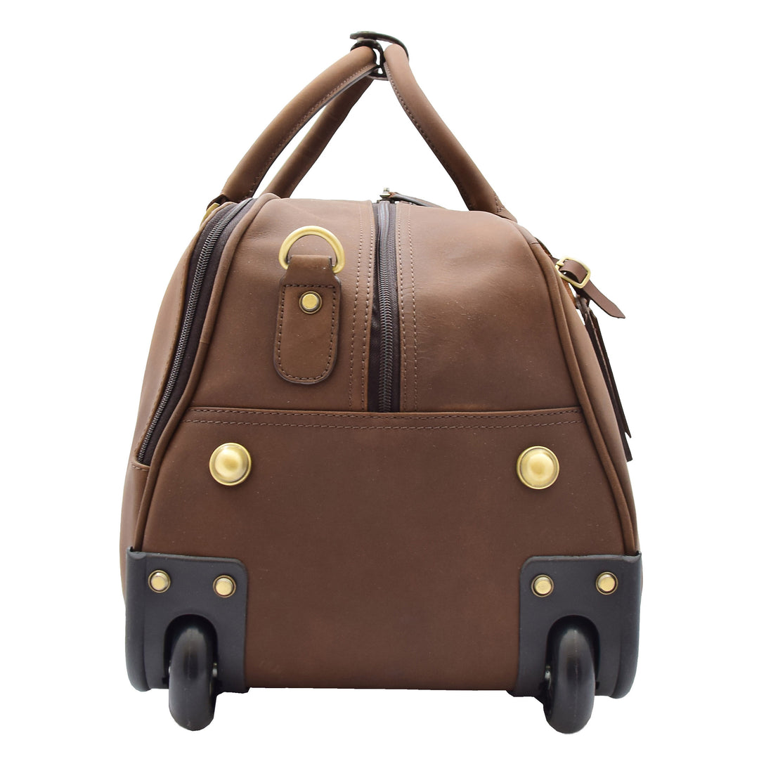 Leather holdall with wheels clearance